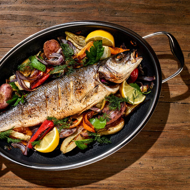 Hybrid Oval Roasting Pan, 9” x 12.5”