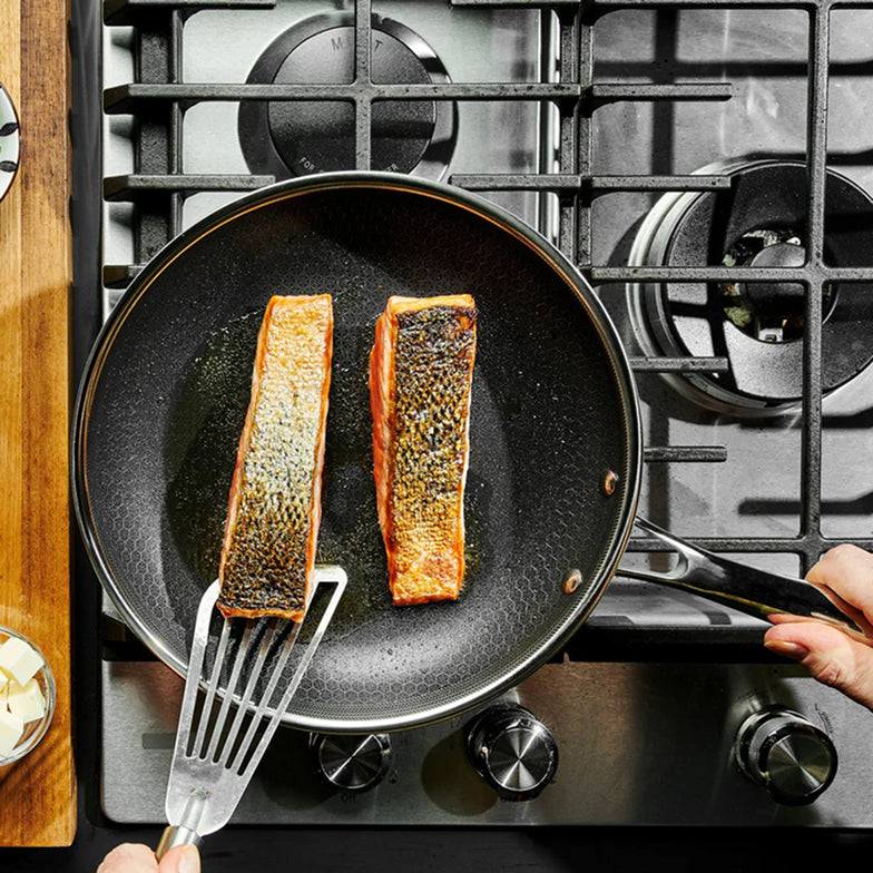 Hybrid Fry Pan with Lid, 10"