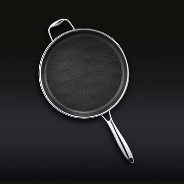 Hybrid Deep Sauté Pan with Lid, 5.5-Qt