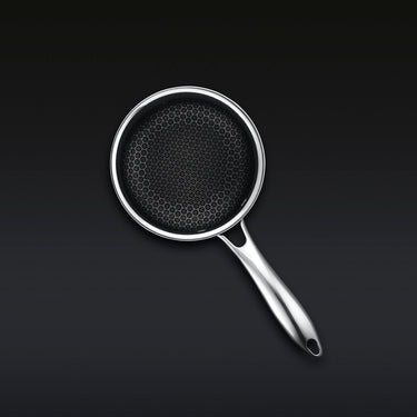 Hybrid Saucepan with Lid, 1-Qt